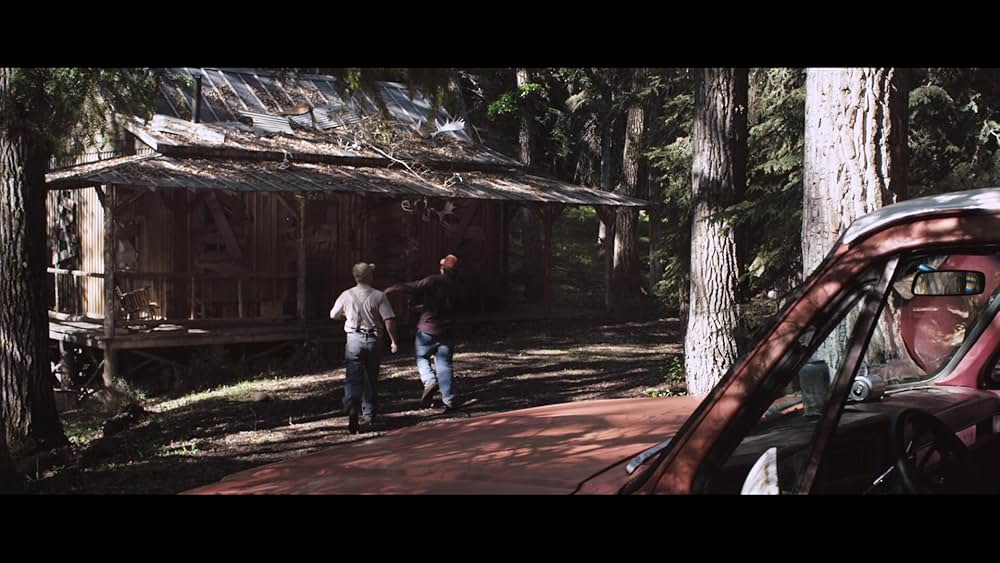 タッカーとデイル 史上最悪にツイてないヤツらの画像