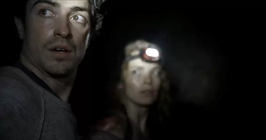 「地下に潜む怪人」パーディタ・ウィークス & ベン・フェルドマンの画像