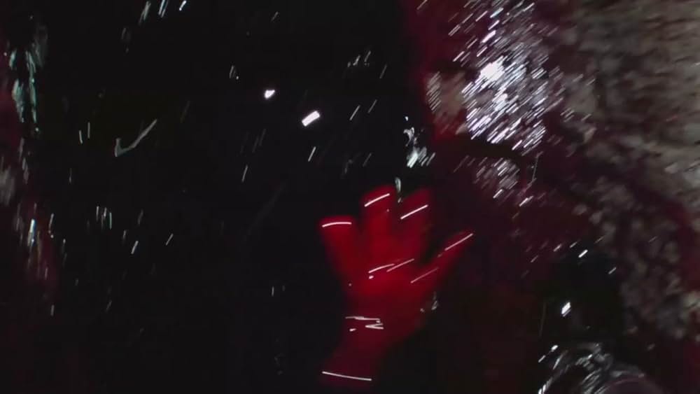 地下に潜む怪人の画像