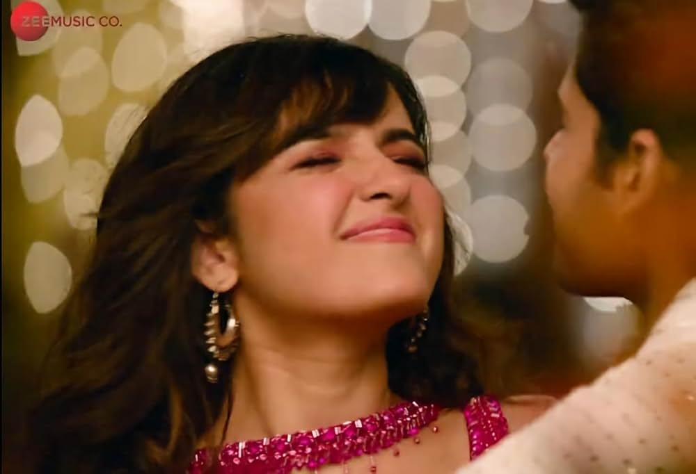 Nikamma（原題）の画像