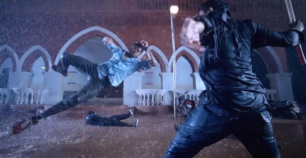 Nikamma（原題）の画像