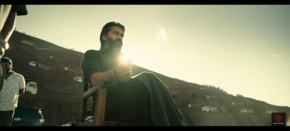 Pathu Thala（原題）の画像