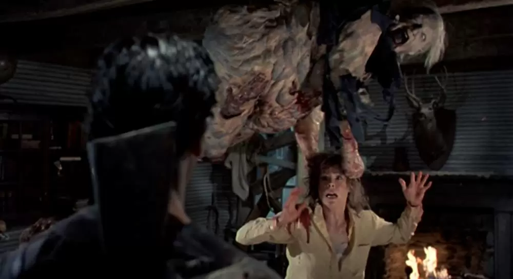 「死霊のはらわた II」テッド・ライミ & Sarah Berryの画像