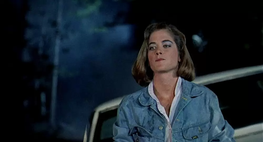 「死霊のはらわた II」Kassie DePaivaの画像