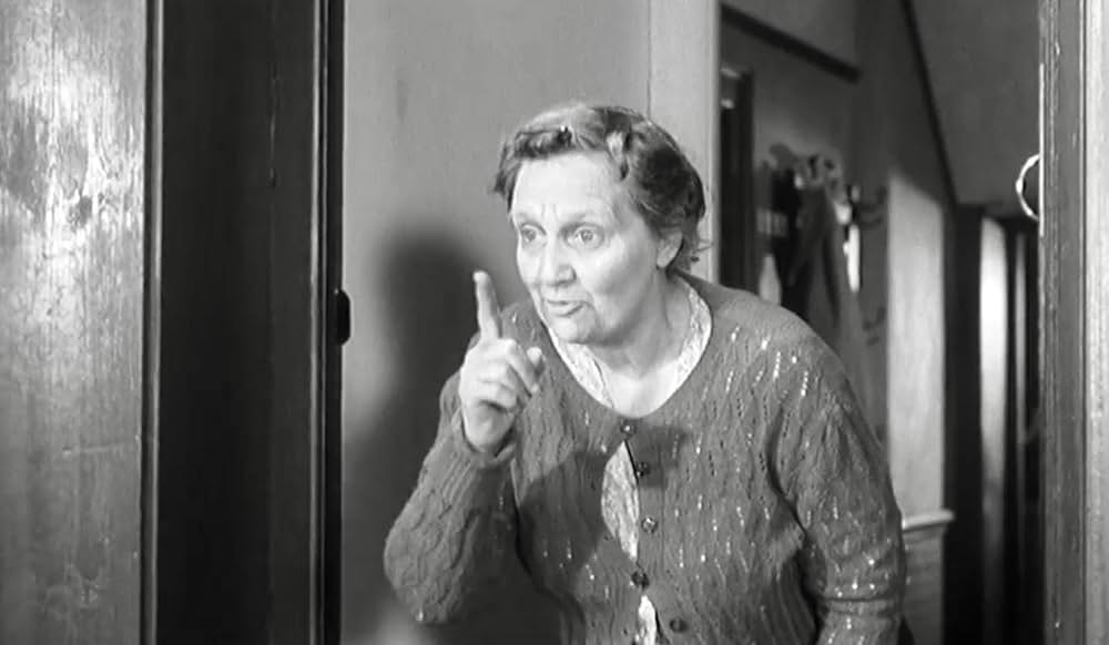 Only Two Can Play（原題）の画像