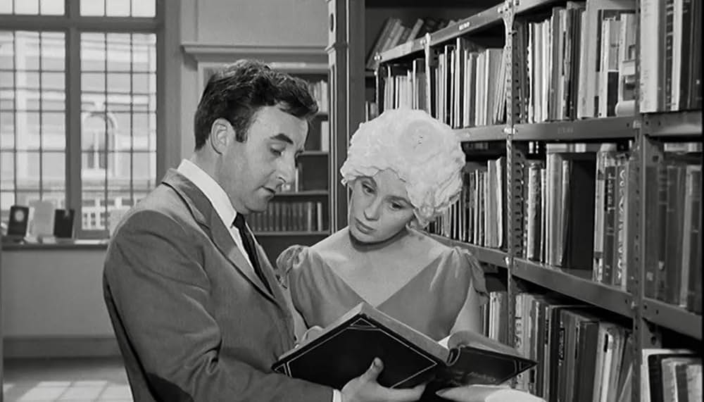 Only Two Can Play（原題）の画像