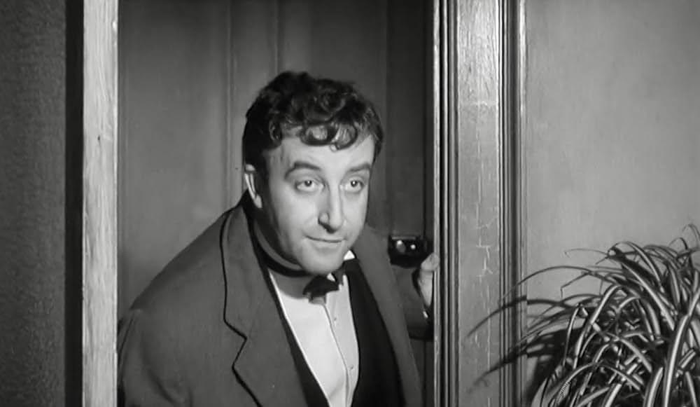 Only Two Can Play（原題）の画像