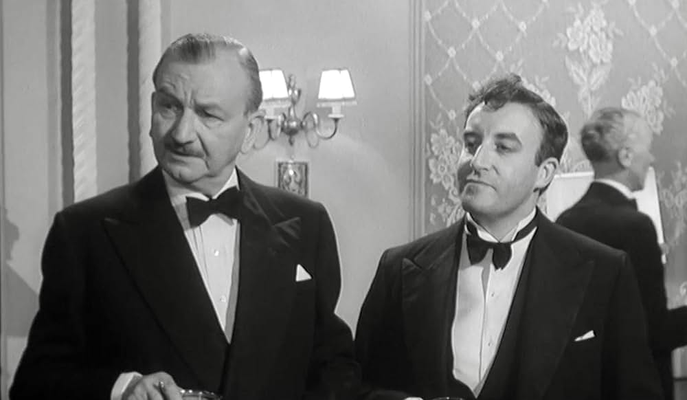 Only Two Can Play（原題）の画像