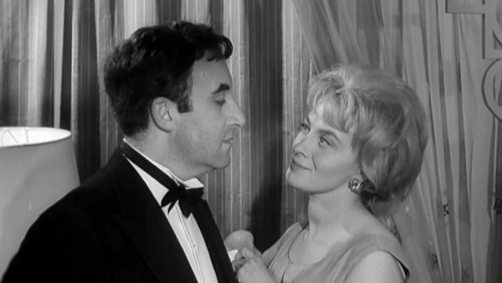 Only Two Can Play（原題）の画像