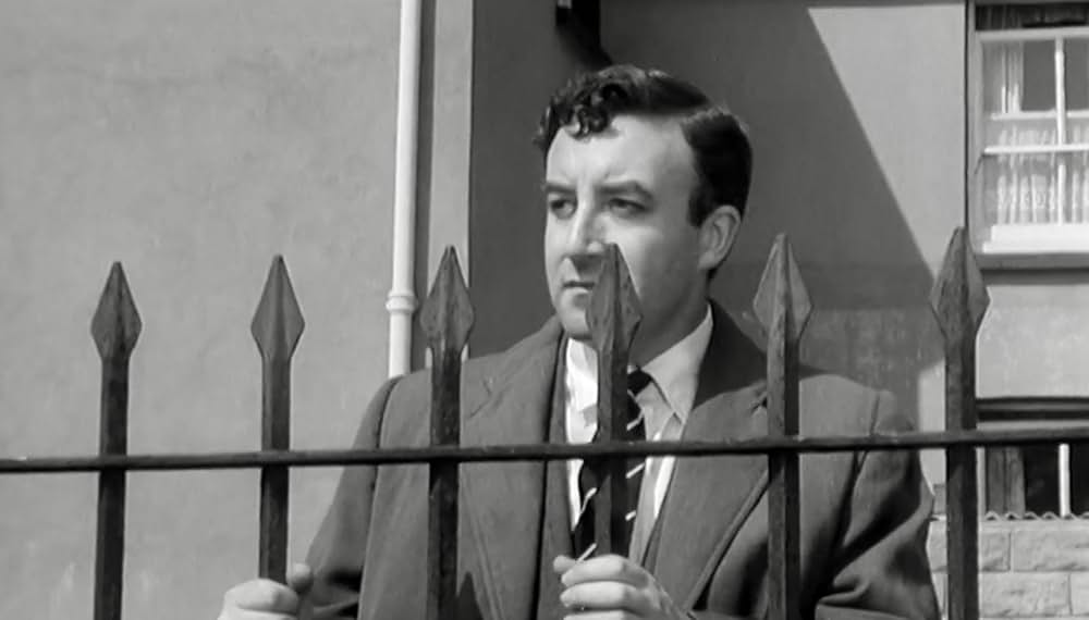 Only Two Can Play（原題）の画像