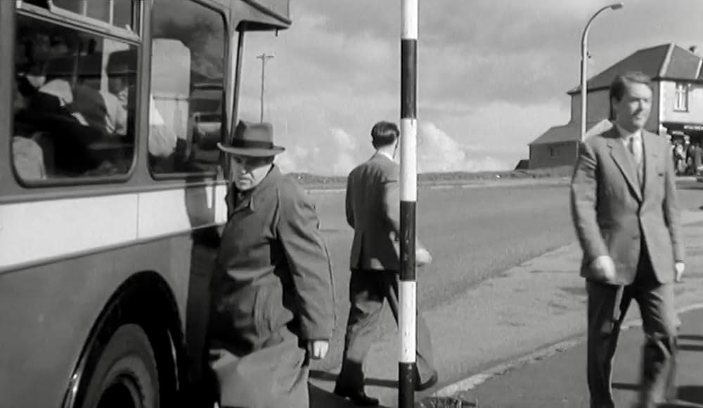 Only Two Can Play（原題）の画像