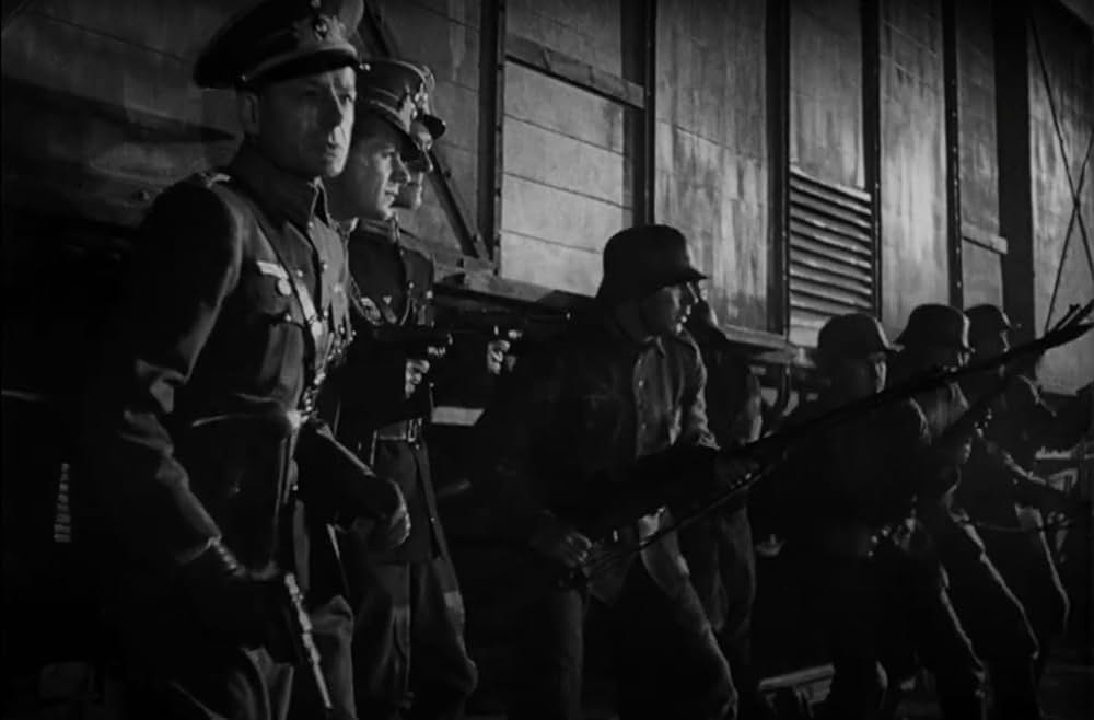 終りなき戦いの画像