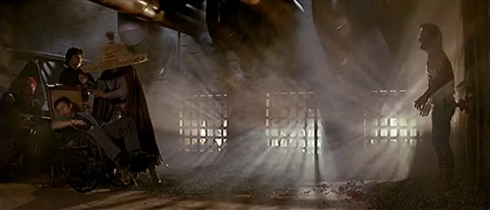 「ゴースト・ハンターズ」カート・ラッセル & デニス・ダン & Peter Kwongの画像