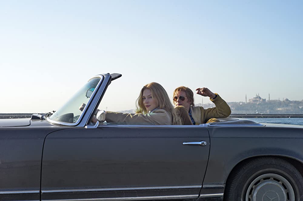 裏切りのサーカスの画像