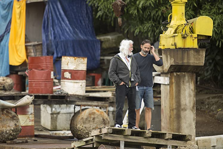 アドリフト 41日間の漂流の画像