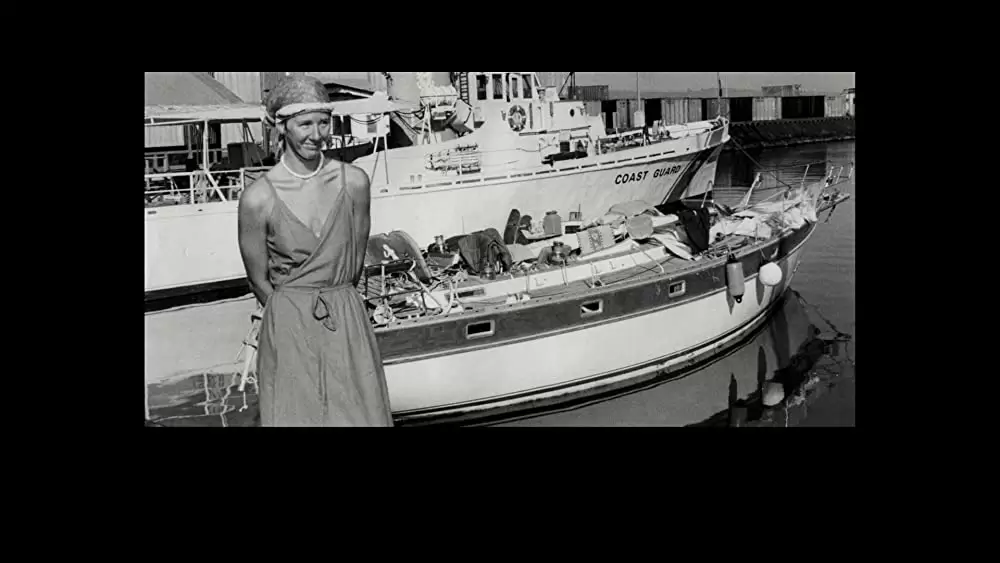 アドリフト 41日間の漂流の画像