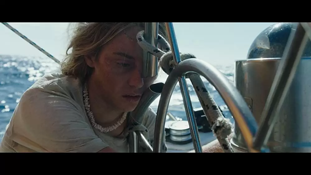 アドリフト 41日間の漂流の画像