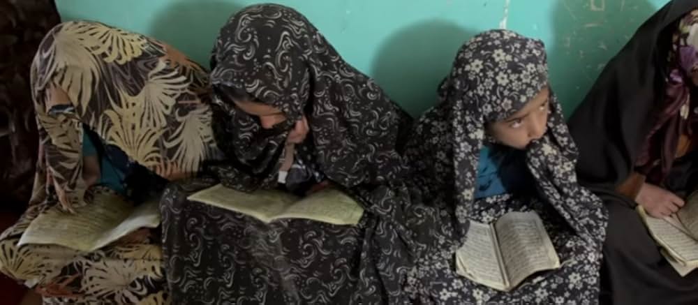 ザリファ・ガファリ 混沌の中の希望の画像