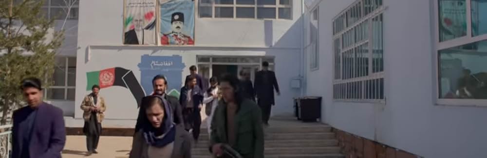 ザリファ・ガファリ 混沌の中の希望の画像