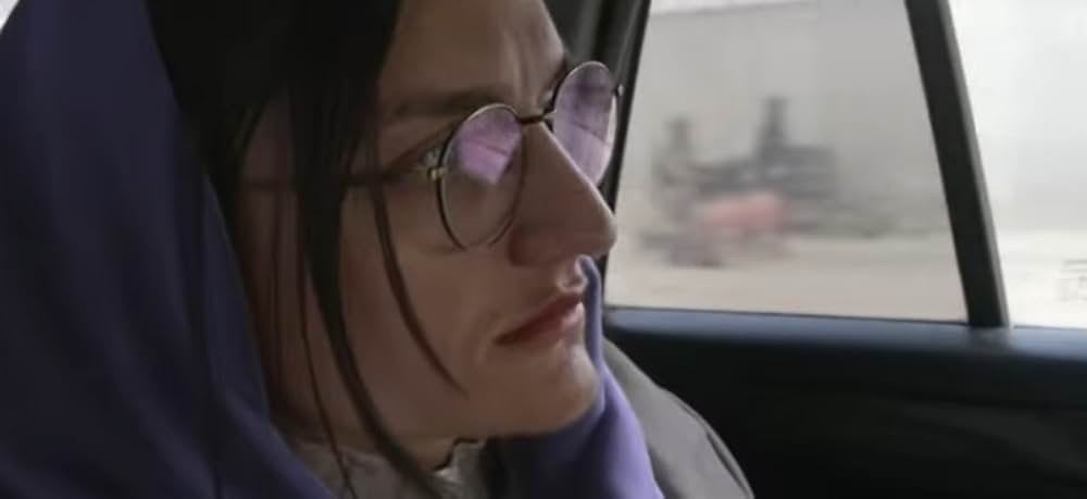 ザリファ・ガファリ 混沌の中の希望の画像