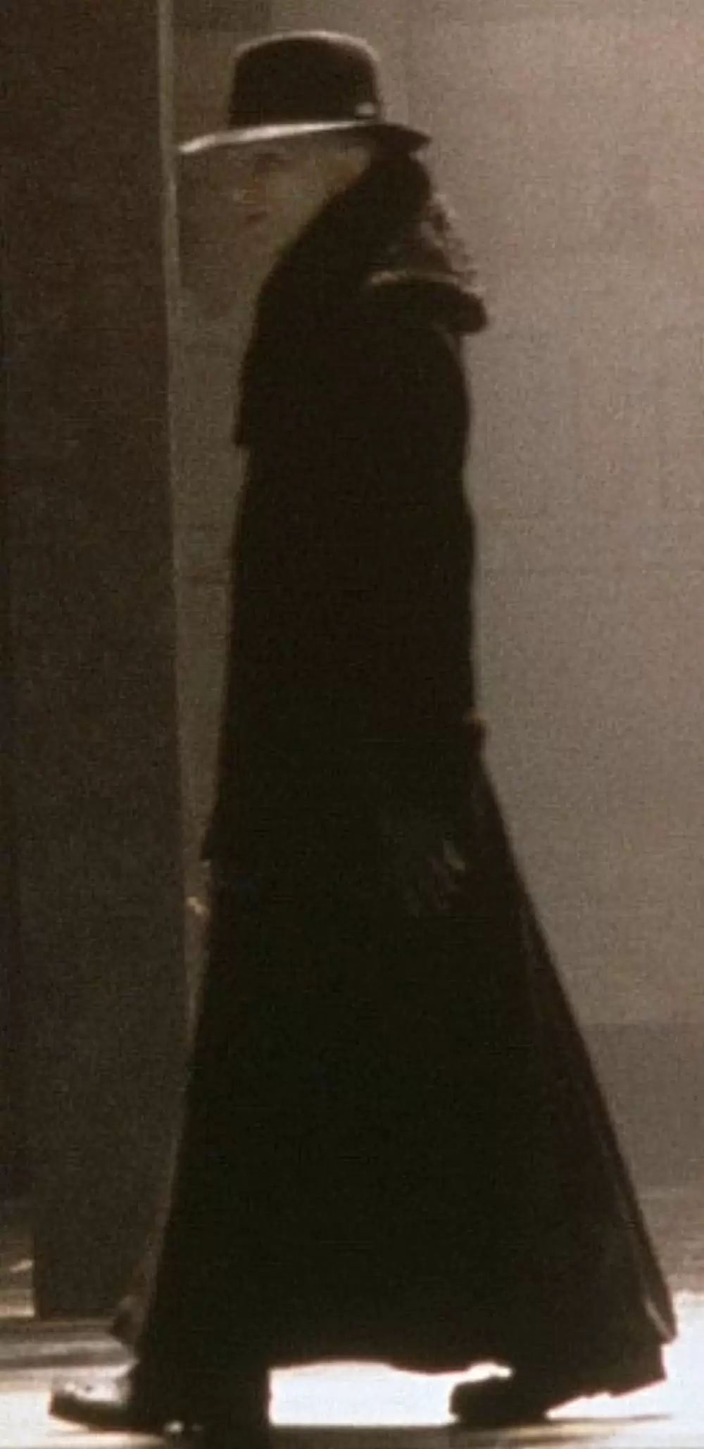 ダークシティの画像