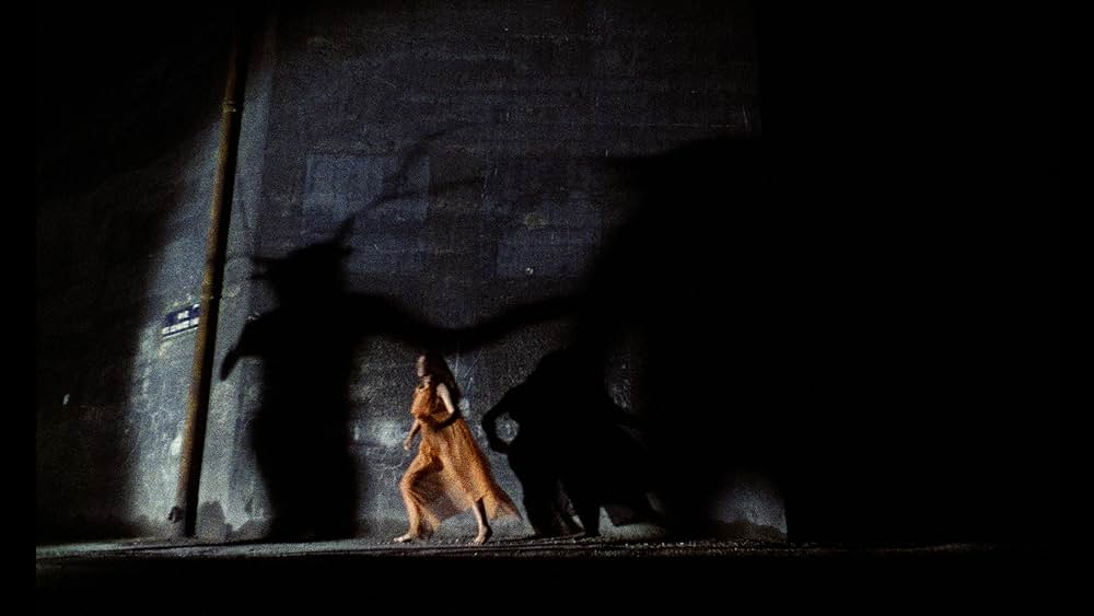 The Nude Vampire（英題）の画像