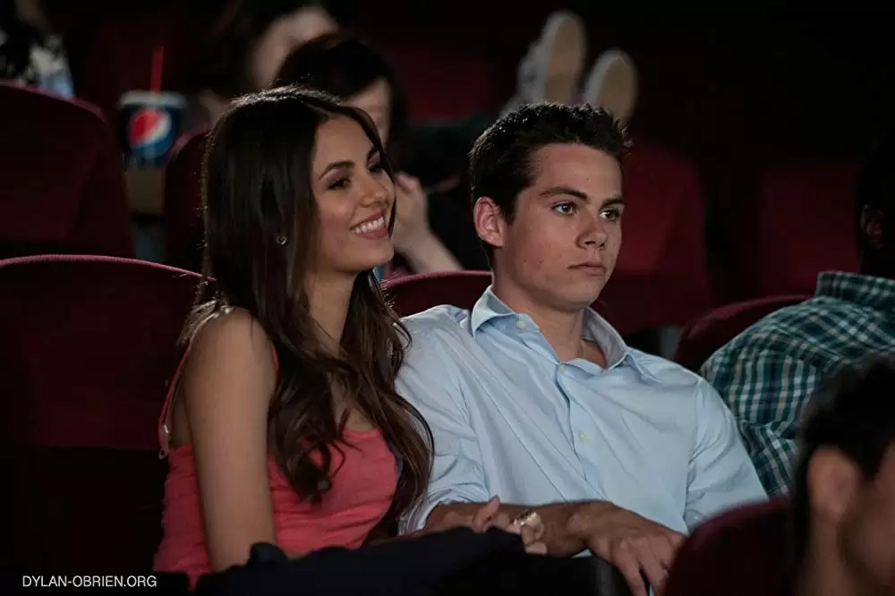 「ファースト・タイム」ビクトリア・ジャスティス & ディラン・オブライエンの画像