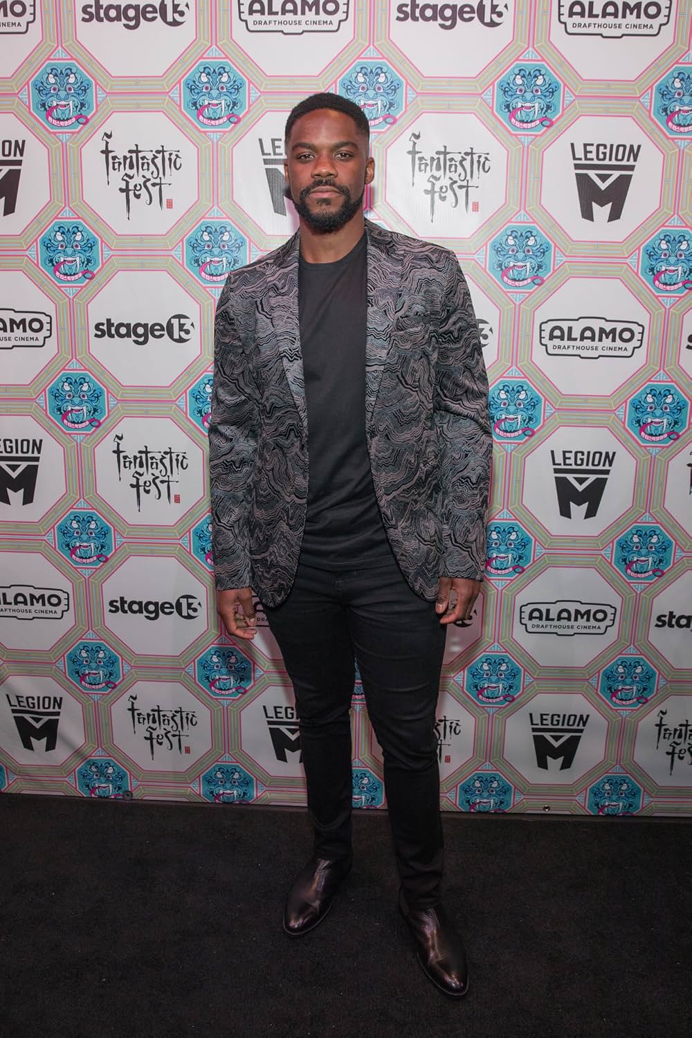 オーヴァーロードの画像