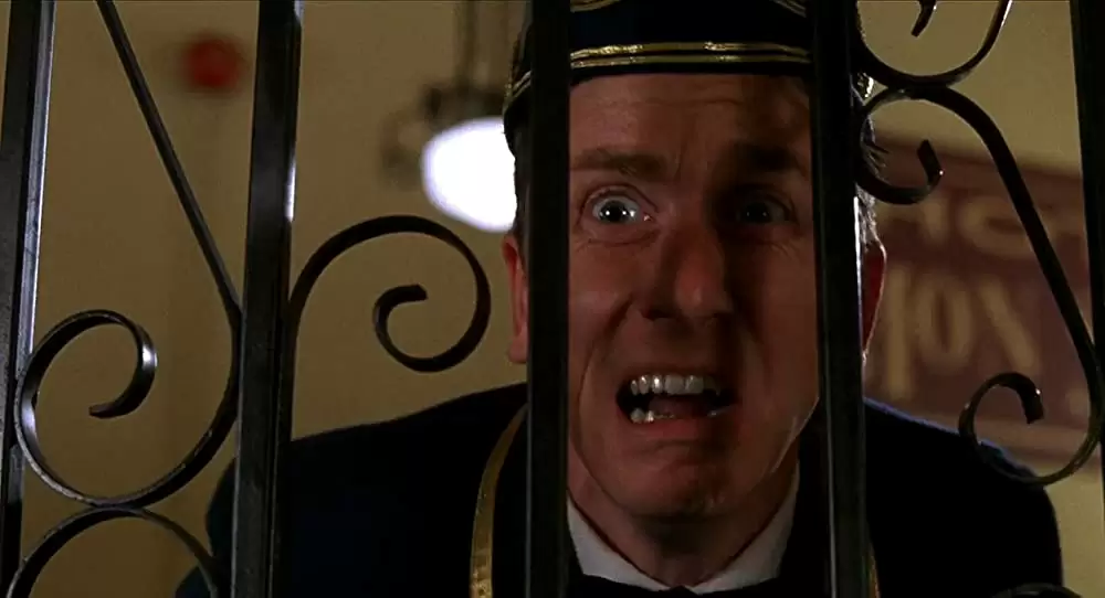 「フォー・ルームス」ティム・ロスの画像