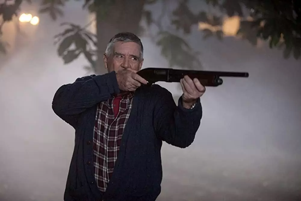 「エイリアン バスターズ」R・リー・アーメイの画像