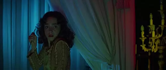 サスペリアの画像