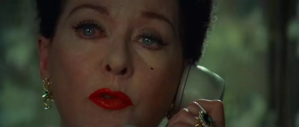 サスペリアの画像