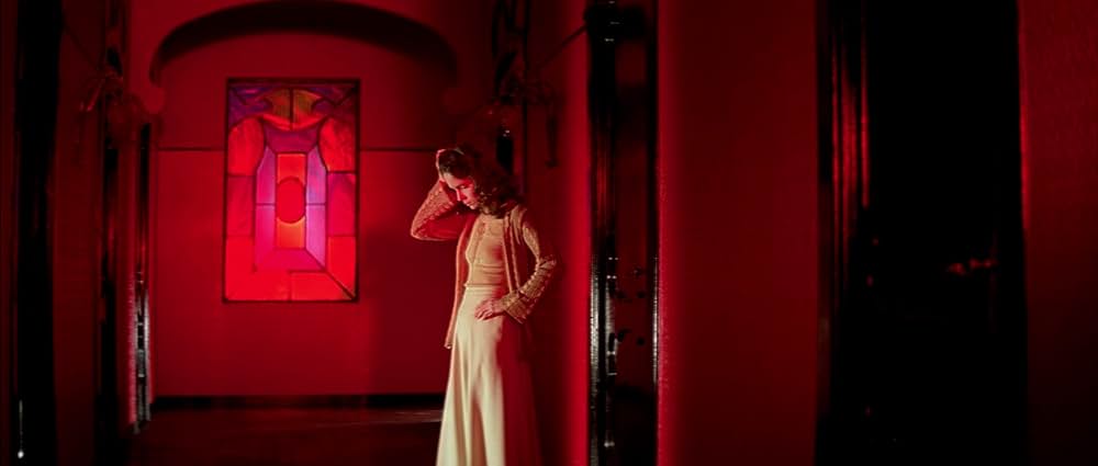 サスペリアの画像