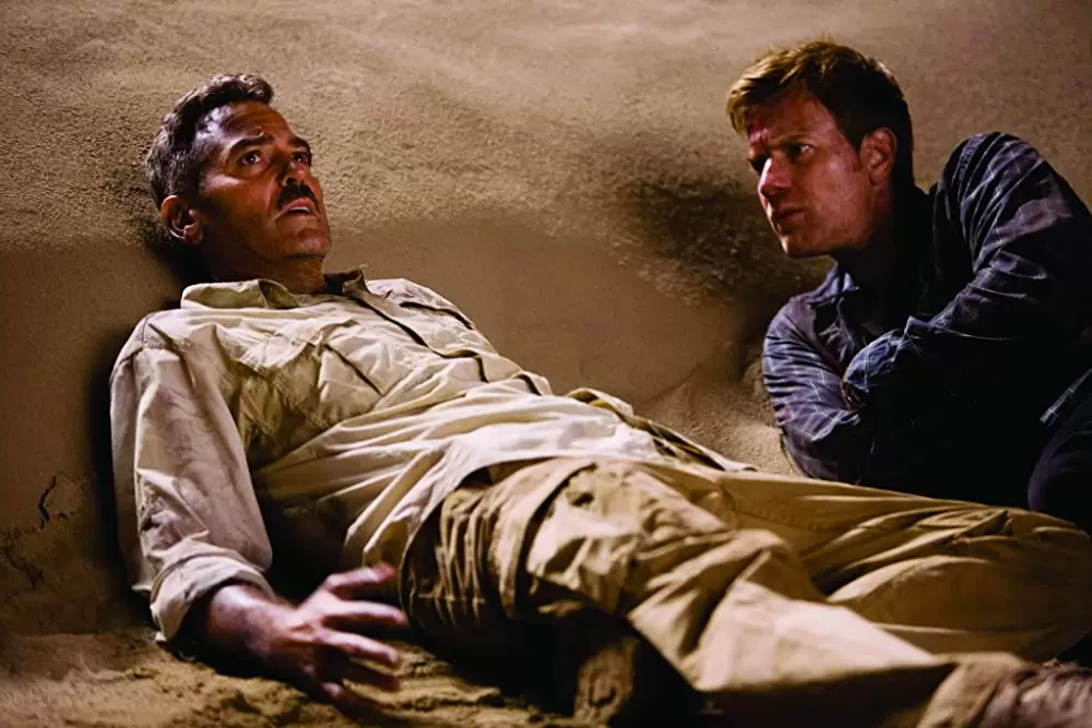 ヤギと男と男と壁との画像