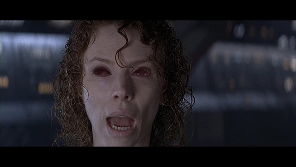 イベント・ホライゾンの画像