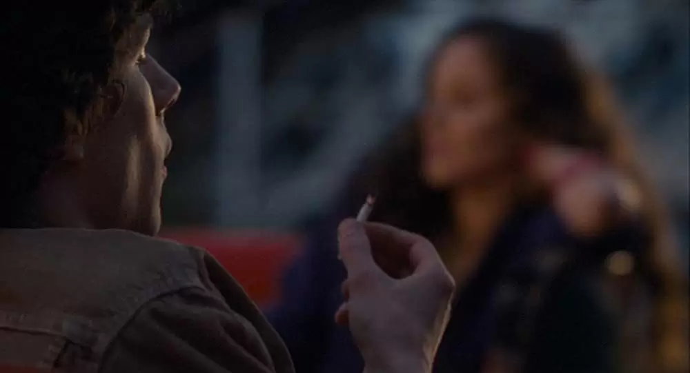 「アドベンチャーランドへようこそ」ジェシー・アイゼンバーグ & マルガリータ・レビエバの画像