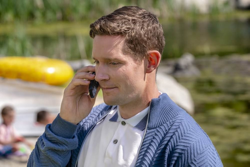 新聞記者アレックスの画像