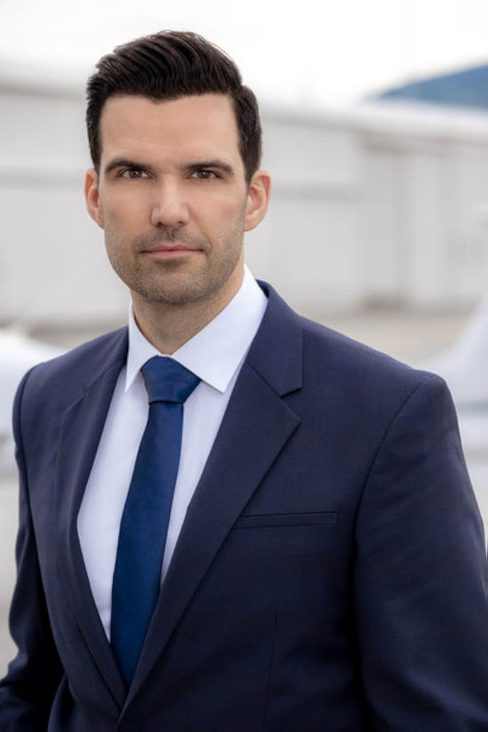 新聞記者アレックスの画像