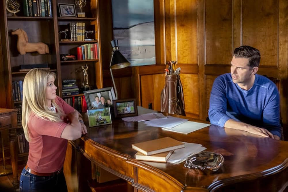 新聞記者アレックスの画像