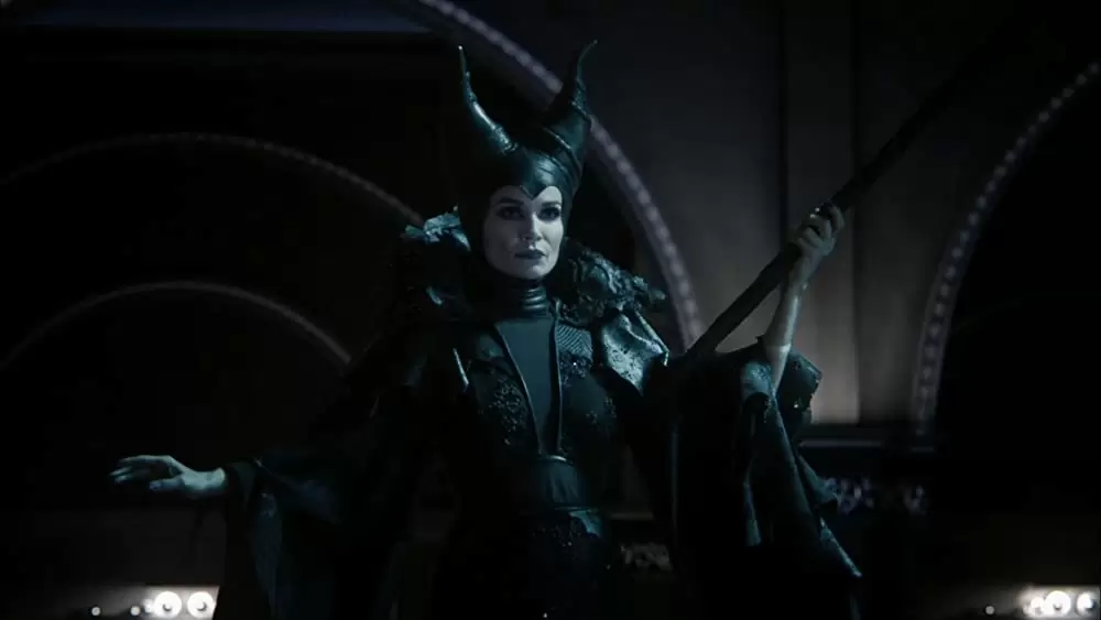 「ディセンダント」クリスティン・チェノウェスの画像