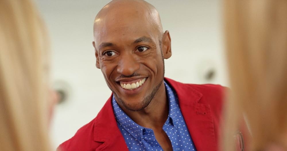 キャプテン・フォックス 反逆の芸術家の画像