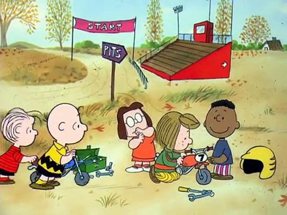 スヌーピーのモトクロス大会の写真