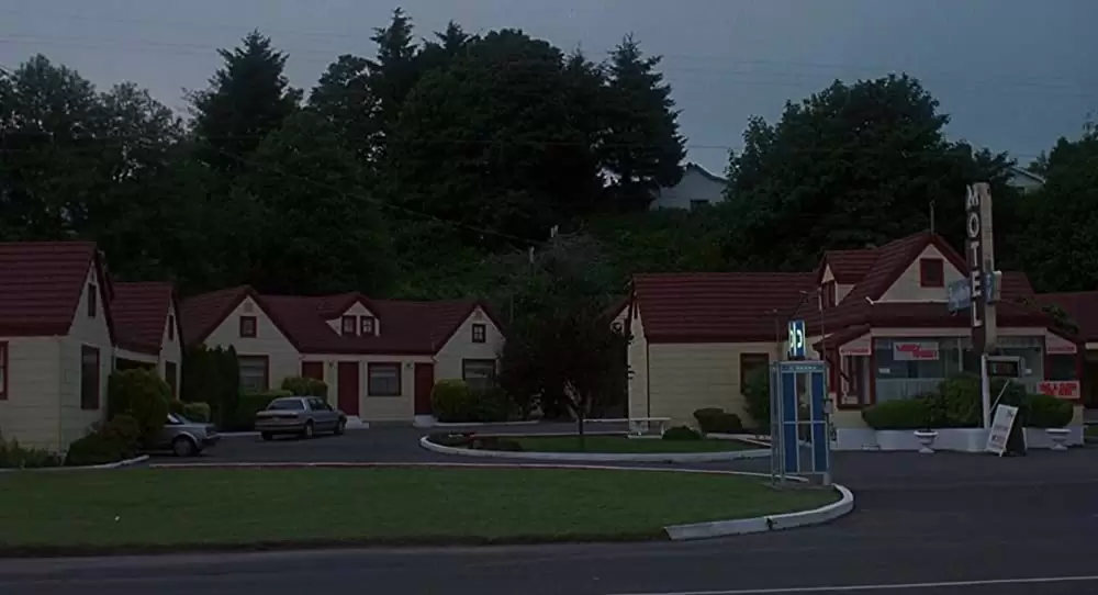 「キンダガートン・コップ」の画像