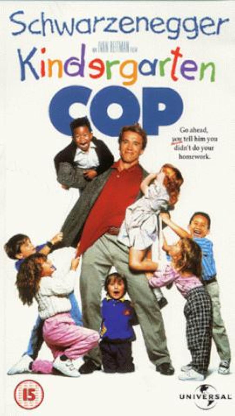 「キンダガートン・コップ」の画像
