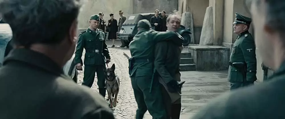 やさしい本泥棒の画像