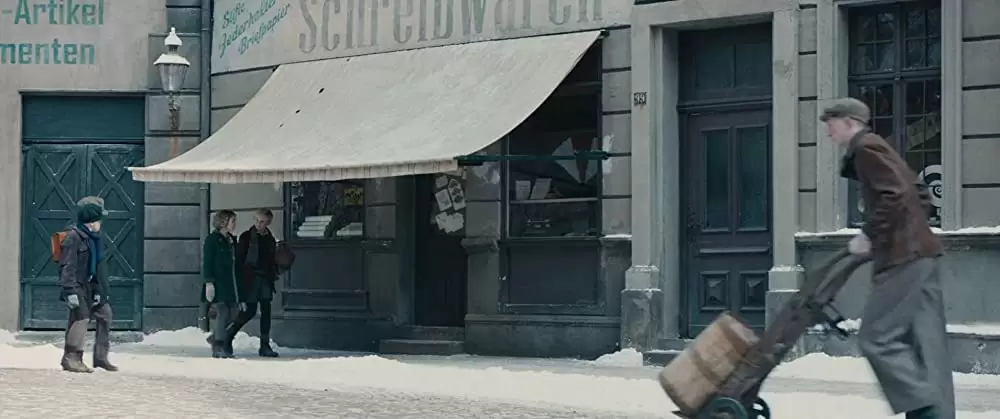 やさしい本泥棒の画像