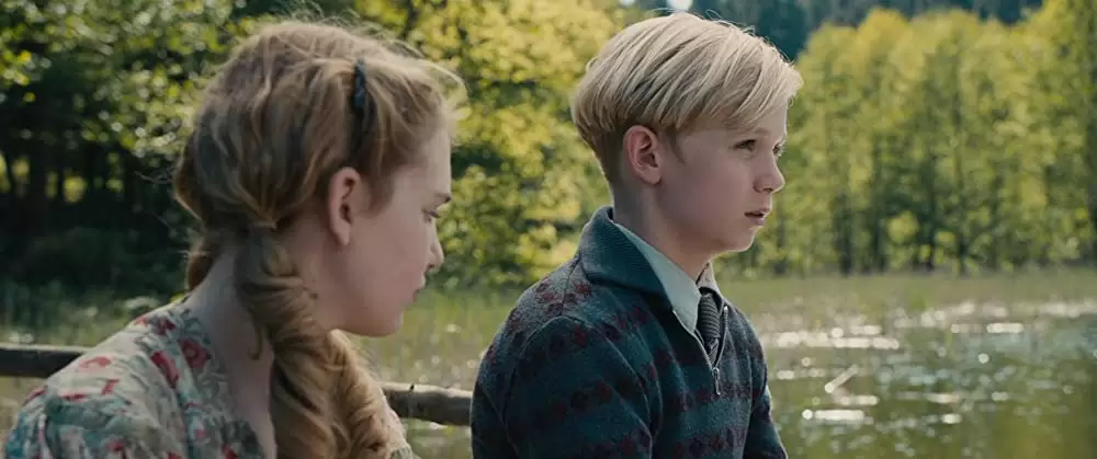 やさしい本泥棒の画像