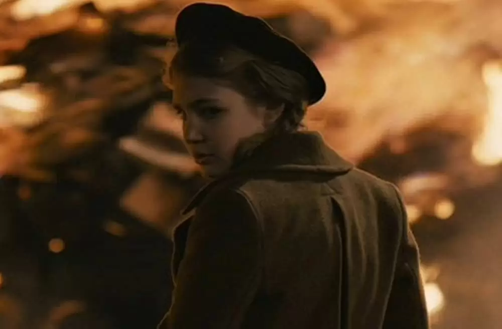 やさしい本泥棒の画像