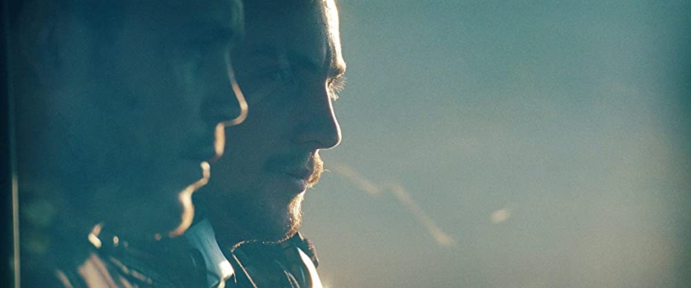 野蛮なやつら SAVAGESの画像