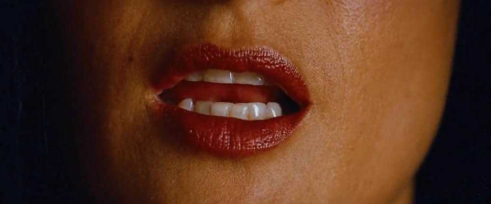 野蛮なやつら SAVAGESの画像